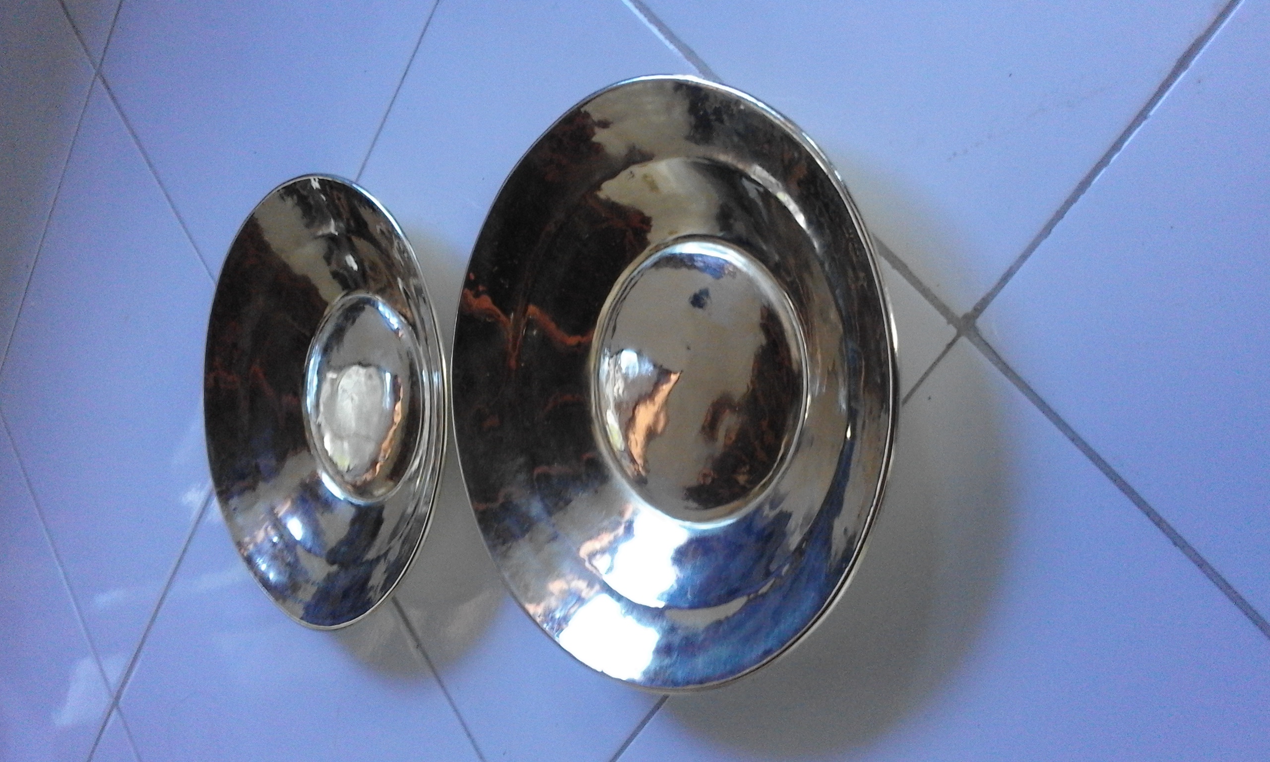 piring kuningan